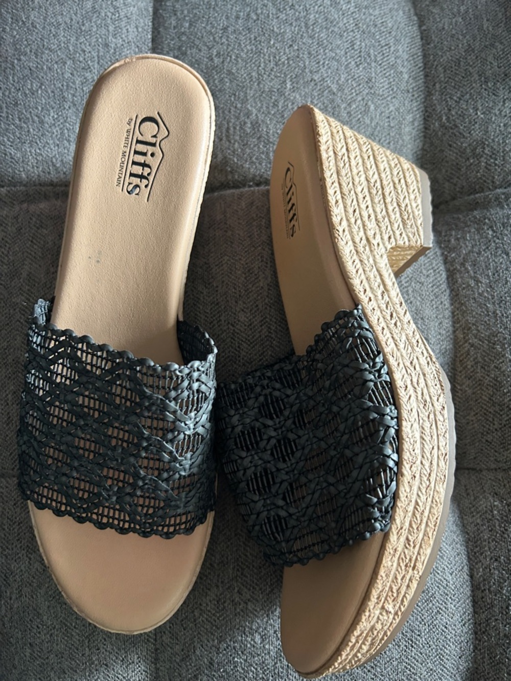 Cliffs by WHITE MOUNTAIN Black Woven Slide Wedges with Straw-Look Platform